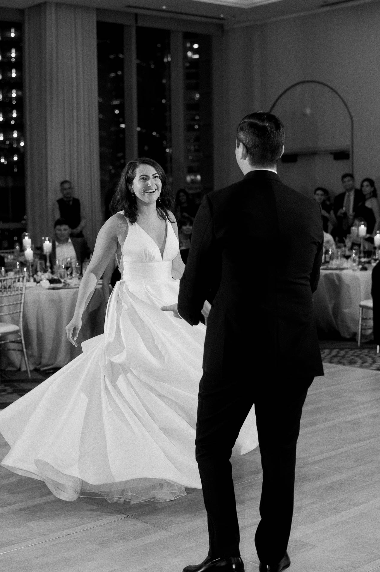 a couple during their first dance at london house chicago
