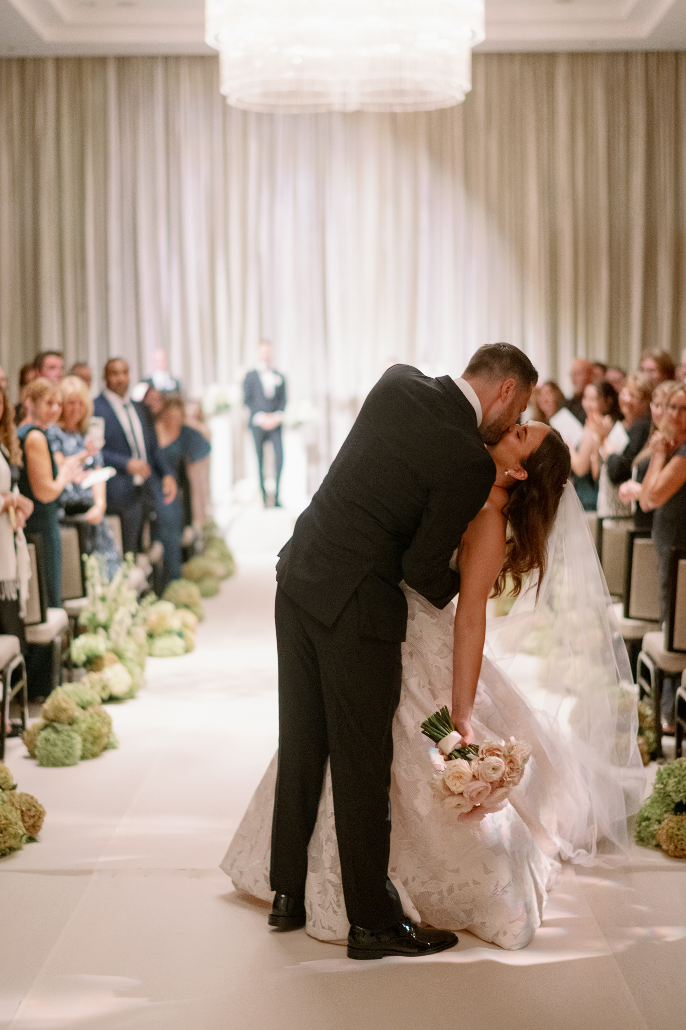 wedding ceremony photos at the langham chicago