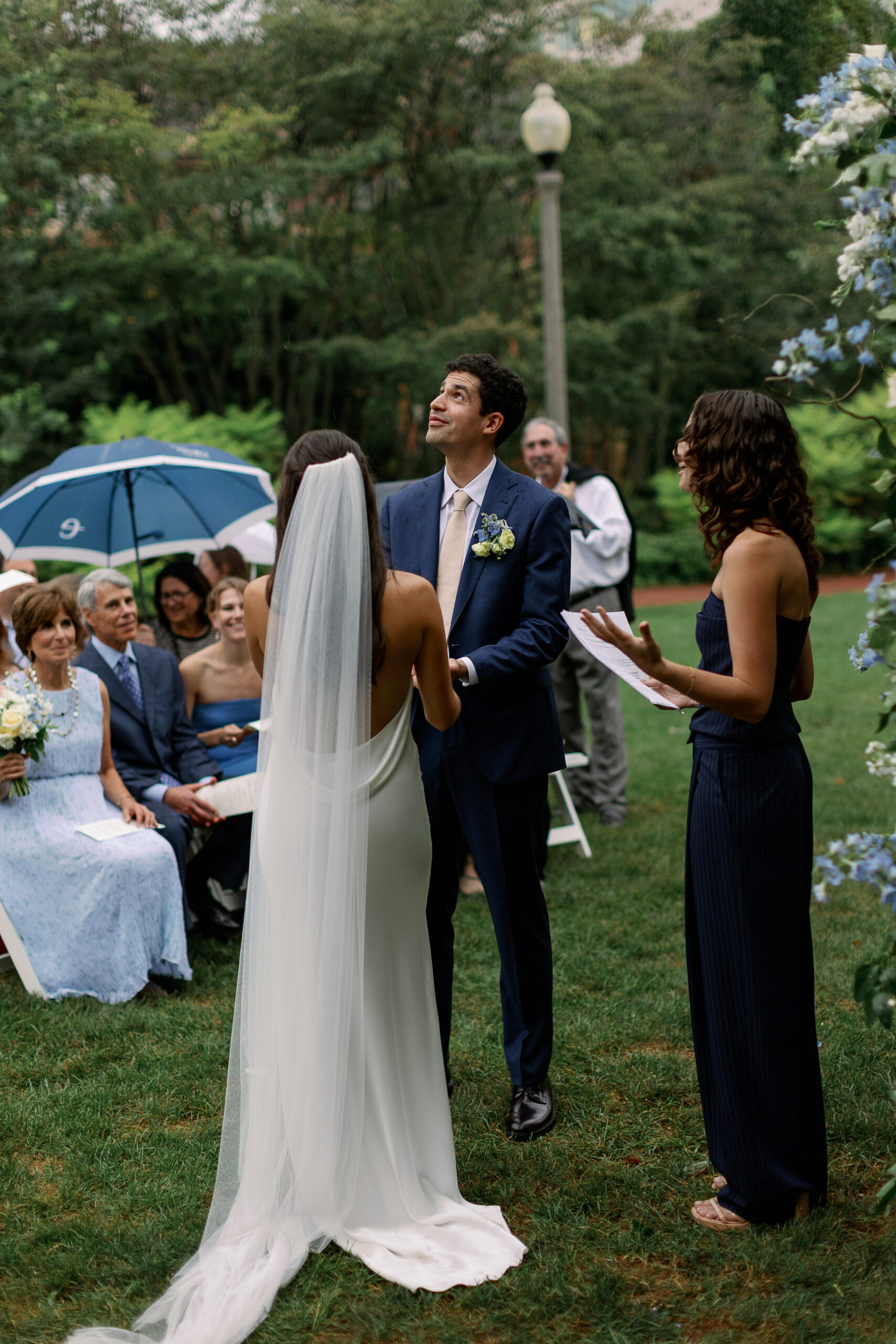 rainy day luxury wedding photos taken in chicago, illinois during a summer storm